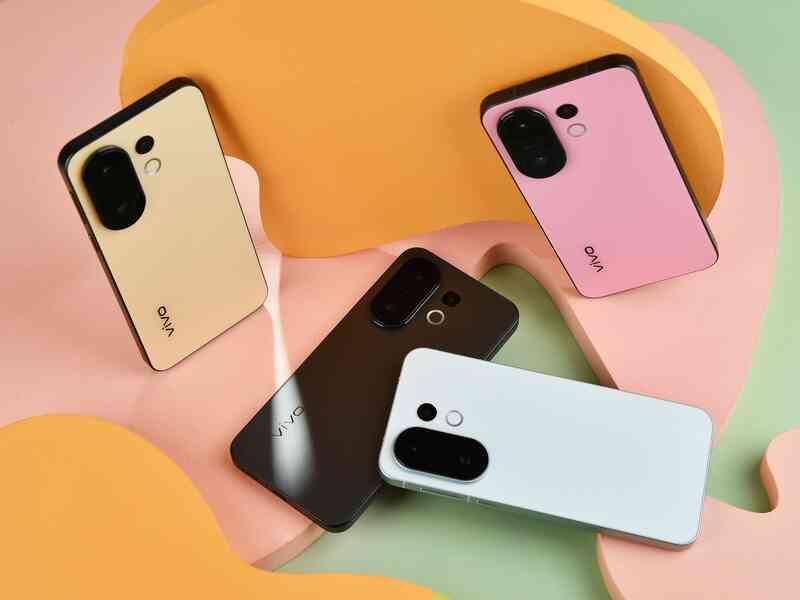 Cận cảnh điện thoại "sặc sỡ" của vivo sắp ra mắt: Chip Dimensity 9400e, màn hình nhỏ 6,3 inch nhưng pin khủng 6.500mAh, camera 50MP- Ảnh 1. Cận cảnh điện thoại "sặc sỡ" của vivo sắp ra mắt: Chip Dimensity 9400e, màn hình nhỏ 6,3 inch nhưng pin khủng 6.500mAh, camera 50MP- Ảnh 1.