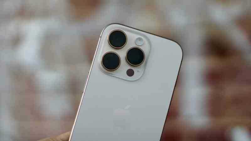 iPhone 16 Pro Max 2.png