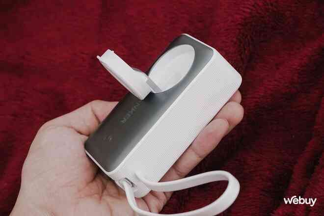 Tôi bỏ hơn 1 triệu đồng mua pin dự phòng Anker chỉ để đổi lấy tính năng mà không viên pin nào có!- Ảnh 9. Tôi bỏ hơn 1 triệu đồng mua pin dự phòng Anker chỉ để đổi lấy tính năng mà không viên pin nào có!- Ảnh 9.