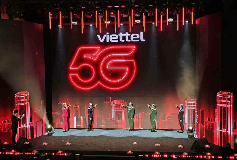 Viettel khai truong 5G.jpg