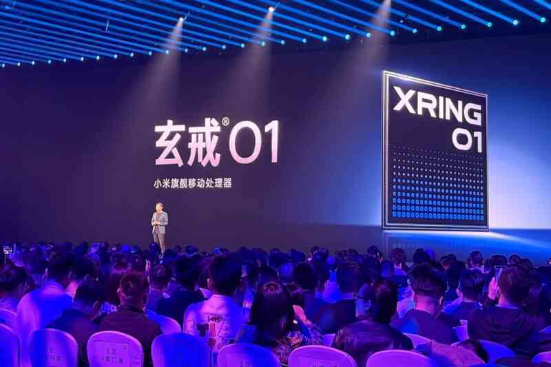 CEO Xiaomi muốn dùng chính chiêu của Apple để 