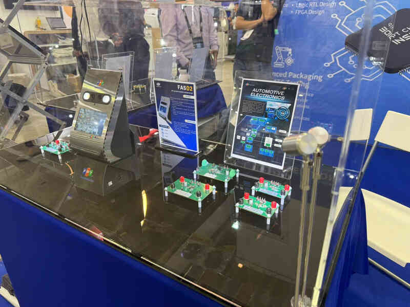 Chip Việt Nam lần đầu hiện diện tại sự kiện bán dẫn lớn nhất Đông Nam Á- Ảnh 2. Chip Việt Nam lần đầu hiện diện tại sự kiện bán dẫn lớn nhất Đông Nam Á- Ảnh 2.