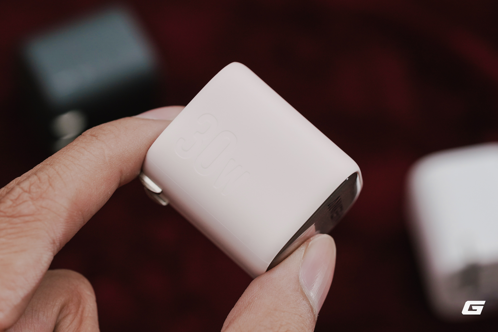 Dùng iPhone mà không mua củ sạc này thì quá phí: Siêu nhỏ gọn, thương hiệu Mỹ uy tín mà giá chỉ hơn 90.000 đồng- Ảnh 4. Dùng iPhone mà không mua củ sạc này thì quá phí: Siêu nhỏ gọn, thương hiệu Mỹ uy tín mà giá chỉ hơn 90.000 đồng- Ảnh 4.