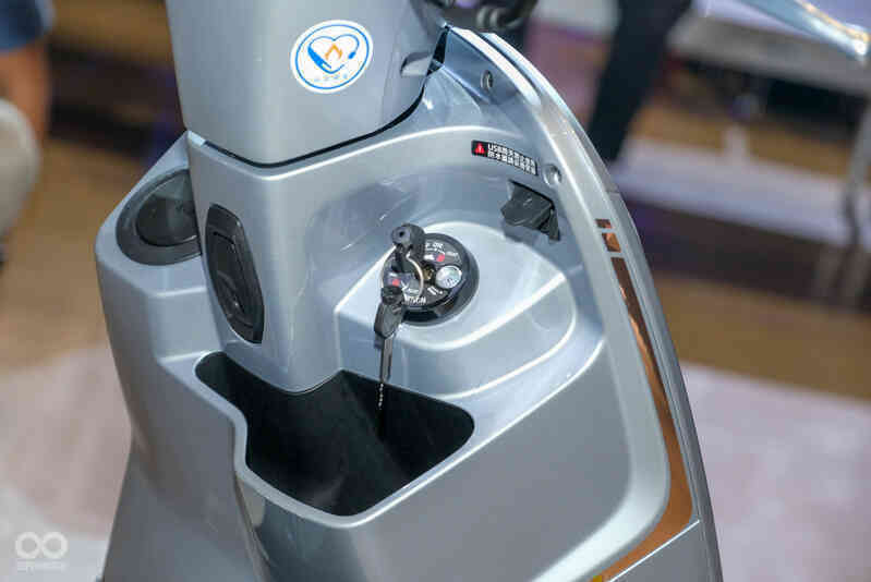 SYM ra mắt đồng thời 2 mẫu xe mới: Đối trọng đáng gờm của Honda SH Mode và Yamaha Grande- Ảnh 10. SYM ra mắt đồng thời 2 mẫu xe mới: Đối trọng đáng gờm của Honda SH Mode và Yamaha Grande- Ảnh 10.