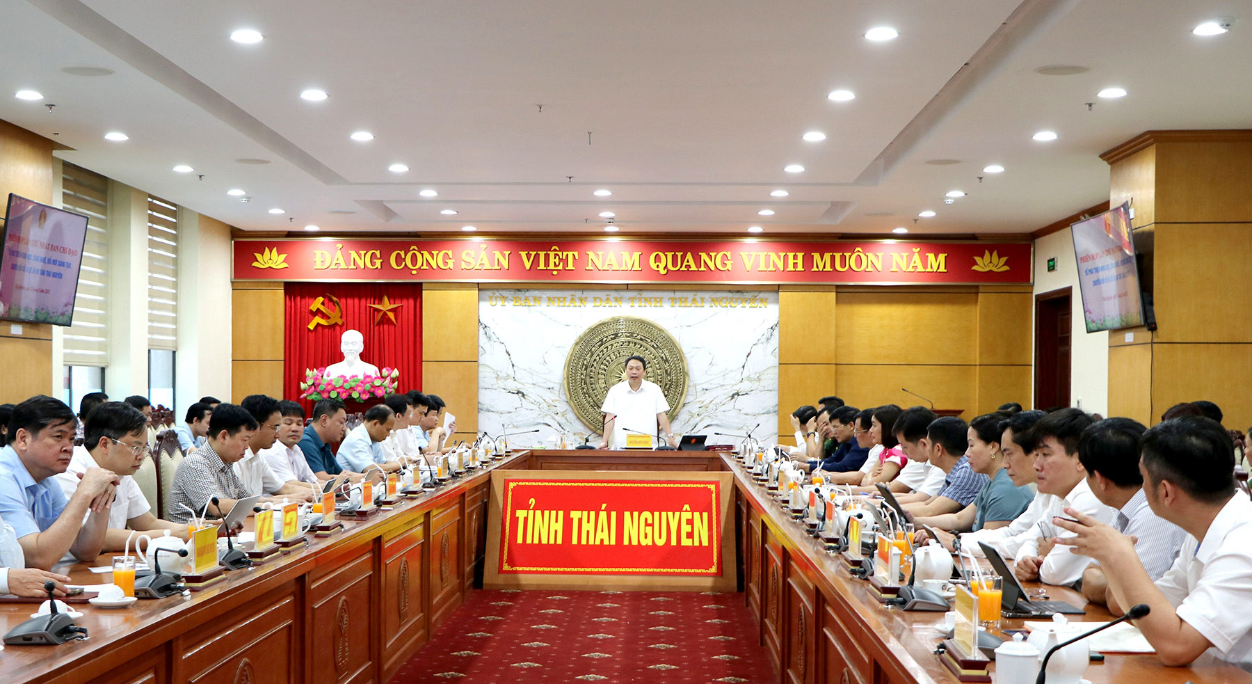 Thái Nguyên: Đề xuất ít nhất 10 doanh nghiệp để thực hiện CĐS và ứng dụng AI