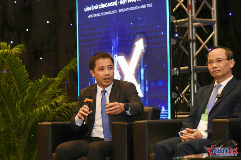 W-DX Summit 2025 01.jpg