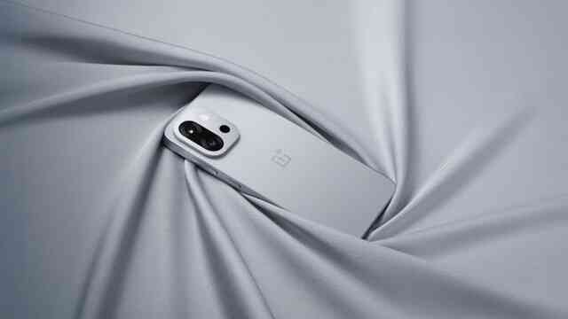 OnePlus ra mắt điện thoại nhỏ gọn dùng Snapdragon 8 Elite giá rẻ nhưng 80% dân số thế giới không mua được- Ảnh 3. OnePlus ra mắt điện thoại nhỏ gọn dùng Snapdragon 8 Elite giá rẻ nhưng 80% dân số thế giới không mua được- Ảnh 3.