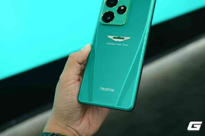 realme ra mắt điện thoại dành riêng cho hội đam mê tốc độ: Thiết kế vừa đẹp, vừa mạnh lại còn pin trâu, bảo sao ai cũng muốn mua!- Ảnh 9. realme ra mắt điện thoại dành riêng cho hội đam mê tốc độ: Thiết kế vừa đẹp, vừa mạnh lại còn pin trâu, bảo sao ai cũng muốn mua!- Ảnh 9.