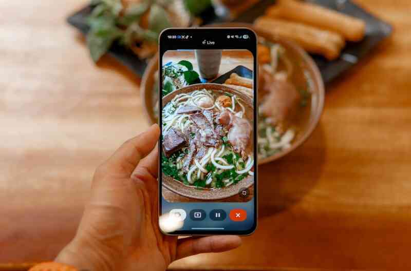 Đi để nếm, để nhớ và để nấu: Hành trình ẩm thực với Galaxy A56 5G và Gemini Live