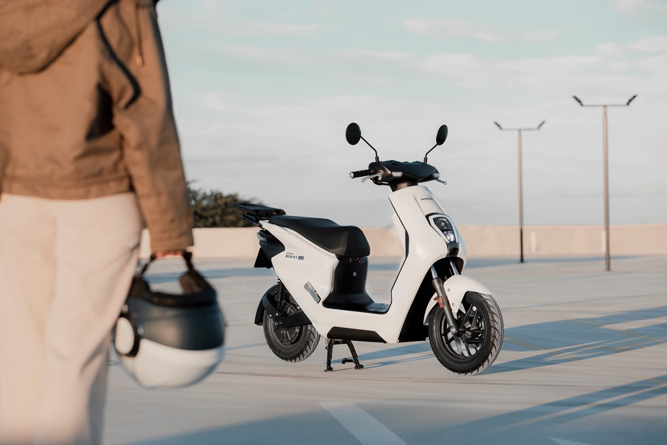 Honda âm thầm lập kỷ lục mới: Bán hơn 20 triệu xe và chuẩn bị bùng nổ xe máy điện giá rẻ toàn cầu- Ảnh 3. Honda âm thầm lập kỷ lục mới: Bán hơn 20 triệu xe và chuẩn bị bùng nổ xe máy điện giá rẻ toàn cầu- Ảnh 3.