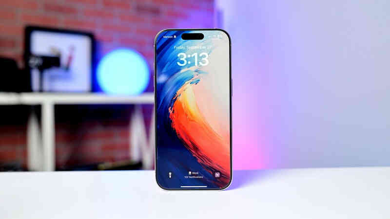 61162 126351 iPhone 16 Pro Display xl.jpg