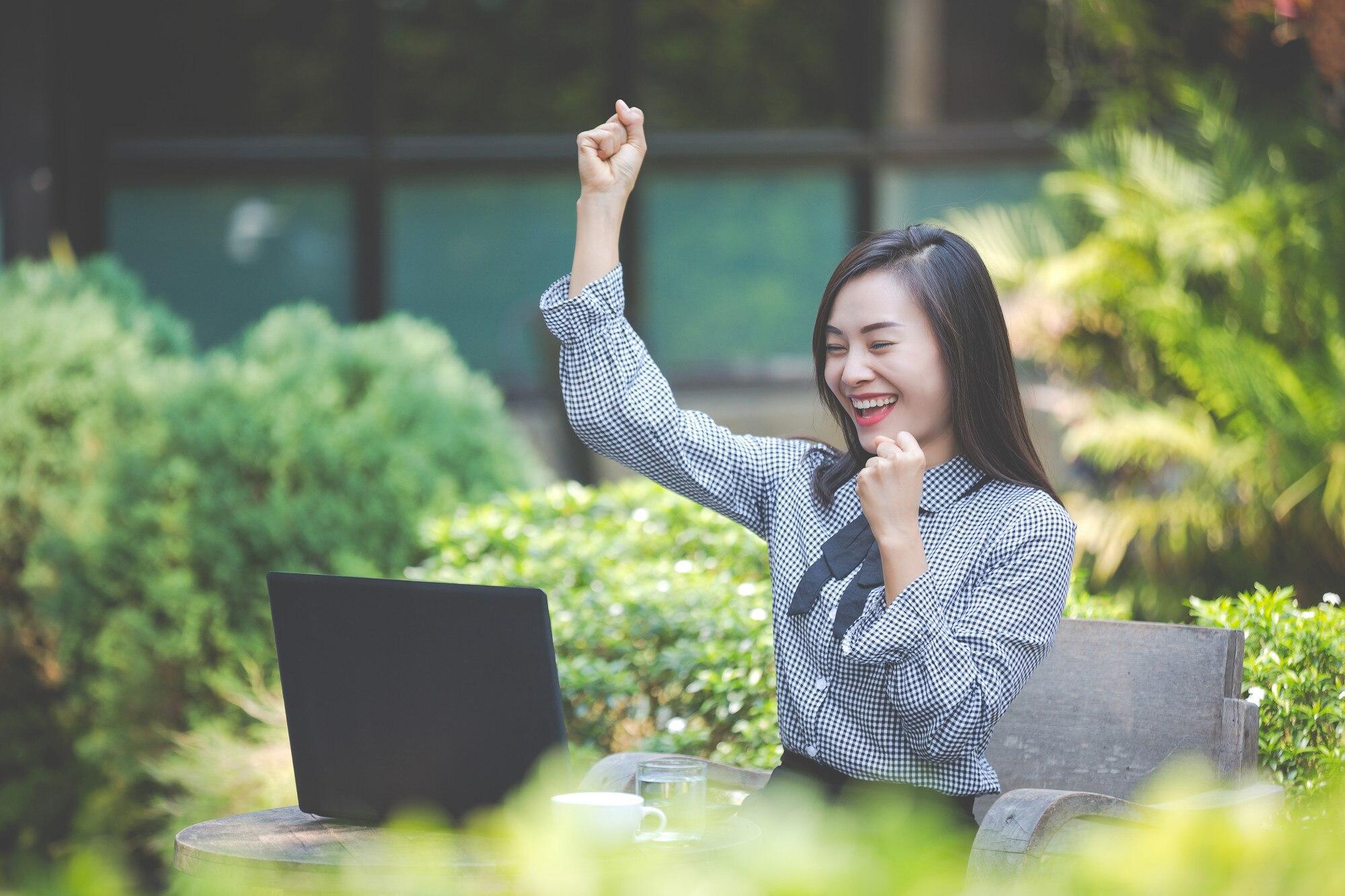 Sau kỳ nghỉ lễ dài, dân văn phòng chia sẻ chiêu vượt ‘thứ hai uể oải’