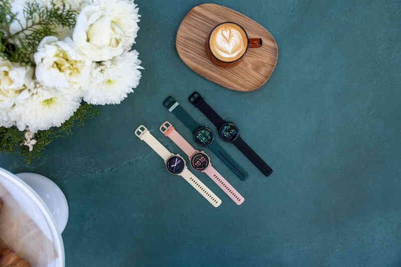 Chăm sóc sức khỏe với mẫu smartwatch pin 11 ngày, tích hợp 80 bộ môn thể thao