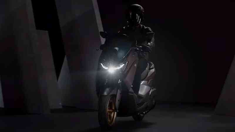 Chiếc xe tay ga tưởng chừng bình thường của nhà Yamaha nay lại vừa giành giải thiết kế danh giá nhất thế giới- Ảnh 3. Chiếc xe tay ga tưởng chừng bình thường của nhà Yamaha nay lại vừa giành giải thiết kế danh giá nhất thế giới- Ảnh 3.