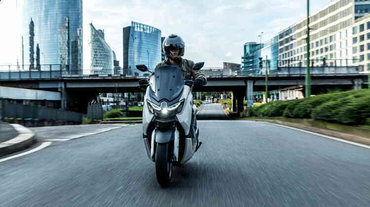 Chiếc xe tay ga tưởng chừng bình thường của nhà Yamaha nay lại vừa giành giải thiết kế danh giá nhất thế giới- Ảnh 6. Chiếc xe tay ga tưởng chừng bình thường của nhà Yamaha nay lại vừa giành giải thiết kế danh giá nhất thế giới- Ảnh 6.
