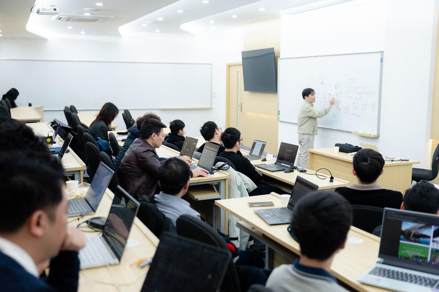 MSE AI – Bệ phóng phát triển cho kỹ sư công nghệ thời AI