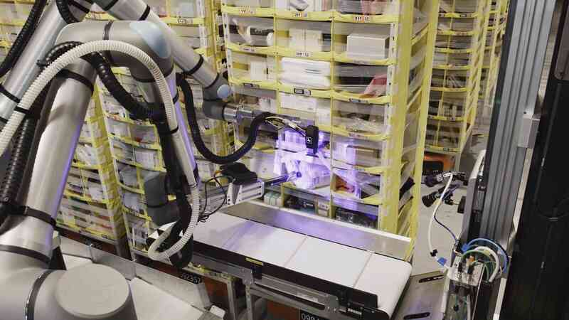 Robot mới của Amazon có thể phân biệt hàng hóa chỉ bằng một cú chạm- Ảnh 3. Robot mới của Amazon có thể phân biệt hàng hóa chỉ bằng một cú chạm- Ảnh 3.