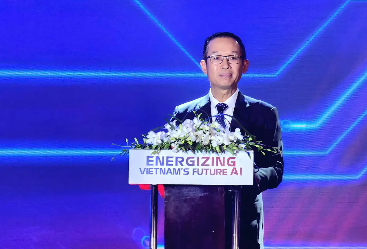 Kỳ vọng đưa Việt Nam trở thành trung tâm nghiên cứu và phát triển AI hàng đầu khu vực - Ảnh 3. Kỳ vọng đưa Việt Nam trở thành trung tâm nghiên cứu và phát triển AI hàng đầu khu vực - Ảnh 3.