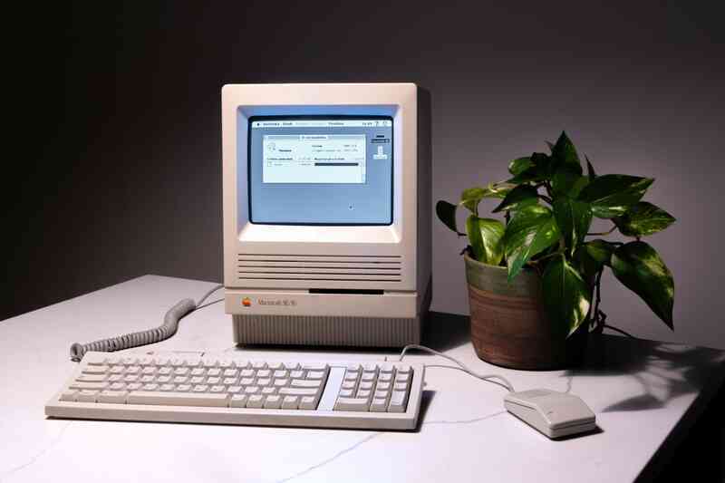 Apple ra mắt Macintosh SE: Bước ngoặt mở đường cho máy tính cá nhân hiện đại- Ảnh 2. Apple ra mắt Macintosh SE: Bước ngoặt mở đường cho máy tính cá nhân hiện đại- Ảnh 2.