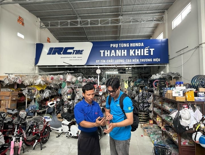 Điện thoại thành máy tính tiền, hộ kinh doanh dễ dàng tuân thủ quy định thuế