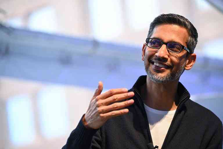 CEO Google tiết lộ bí kíp thành công: 