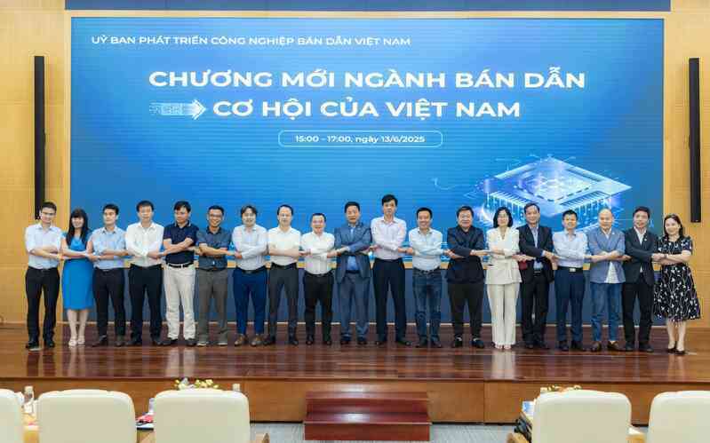 Việt Nam trước cơ hội bứt phá vào chuỗi giá trị bán dẫn toàn cầu- Ảnh 3. Việt Nam trước cơ hội bứt phá vào chuỗi giá trị bán dẫn toàn cầu- Ảnh 3.