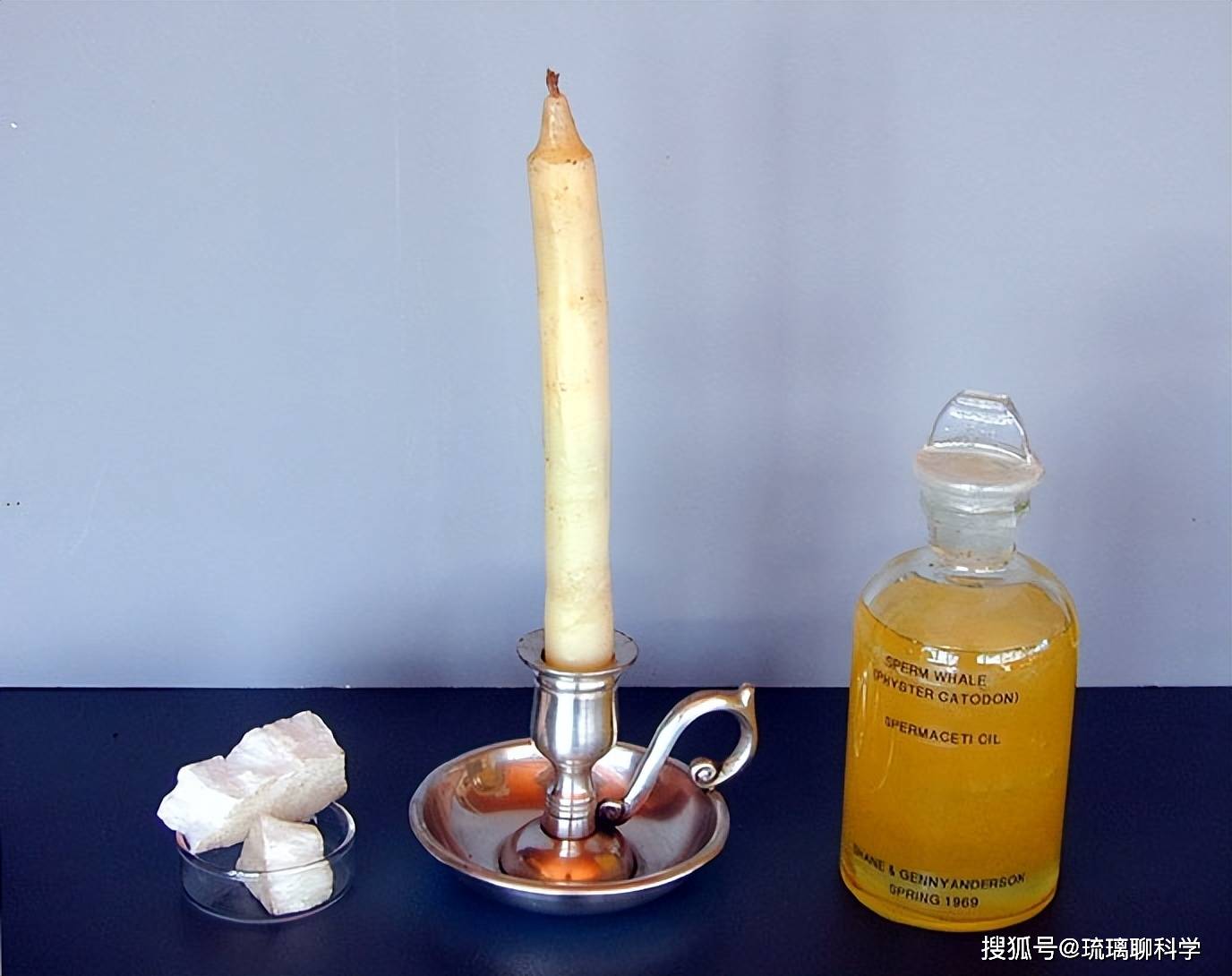 Bí ẩn về 'đèn mỡ của người cá' trong lăng Tần Thủy Hoàng: Ánh sáng ngàn năm và bí ẩn chưa lời giải- Ảnh 3. Bí ẩn về 'đèn mỡ của người cá' trong lăng Tần Thủy Hoàng: Ánh sáng ngàn năm và bí ẩn chưa lời giải- Ảnh 3.