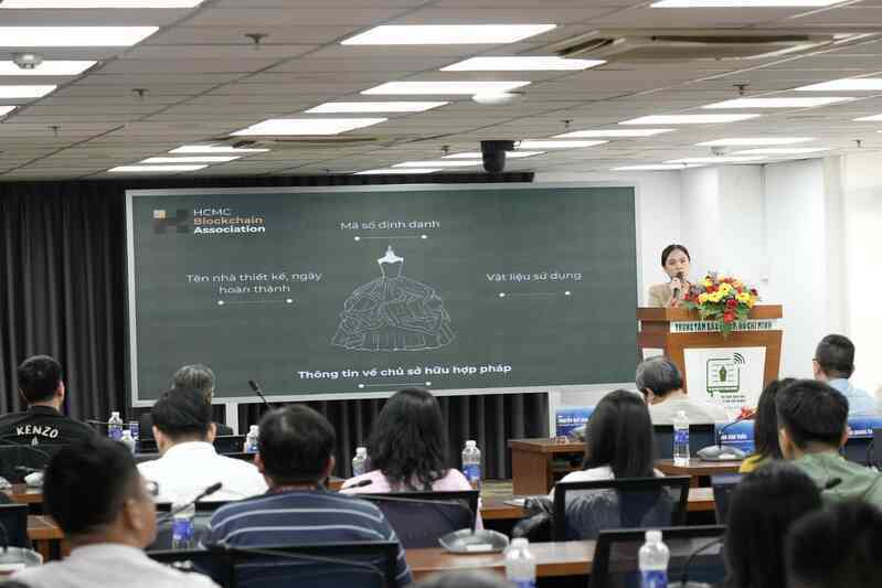 Thành phố Hồ Chí Minh chuyển đổi số trong quá trình hội nhập: Cơ hội và thách thức- Ảnh 5. Thành phố Hồ Chí Minh chuyển đổi số trong quá trình hội nhập: Cơ hội và thách thức- Ảnh 5.
