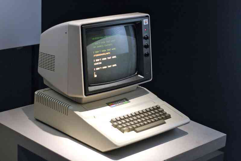 Trước iPhone, đã có Apple II: Cỗ máy mở ra kỷ nguyên điện toán cá nhân
