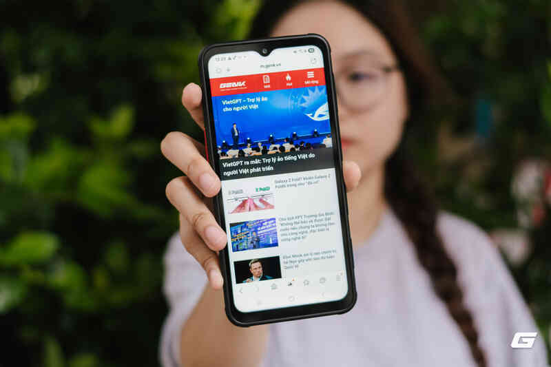 Tôi dùng thử smartphone siêu bền của Samsung: Drop-test trên sàn bê tông, ngâm nước đá,... điện thoại của bạn có làm được?- Ảnh 31. Tôi dùng thử smartphone siêu bền của Samsung: Drop-test trên sàn bê tông, ngâm nước đá,... điện thoại của bạn có làm được?- Ảnh 31.