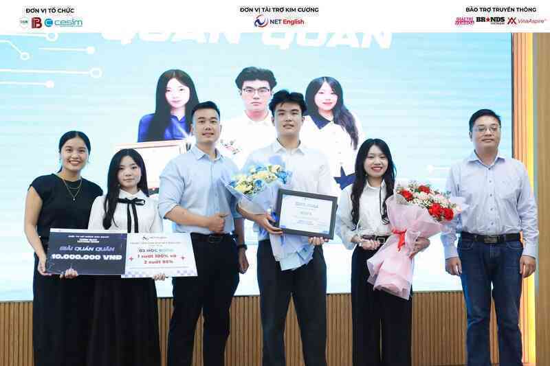 Bản lĩnh sinh viên Việt Nam vươn tầm thế giới: Câu chuyện về TOP 8 Cesim Elite Global 2025- Ảnh 1. Bản lĩnh sinh viên Việt Nam vươn tầm thế giới: Câu chuyện về TOP 8 Cesim Elite Global 2025- Ảnh 1.