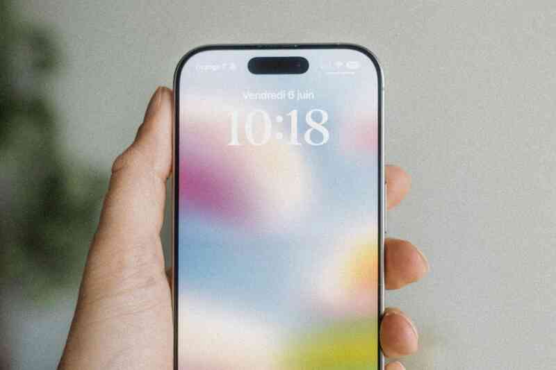 iPhone 2027: Apple tham vọng làm mọi thứ “biến mất”