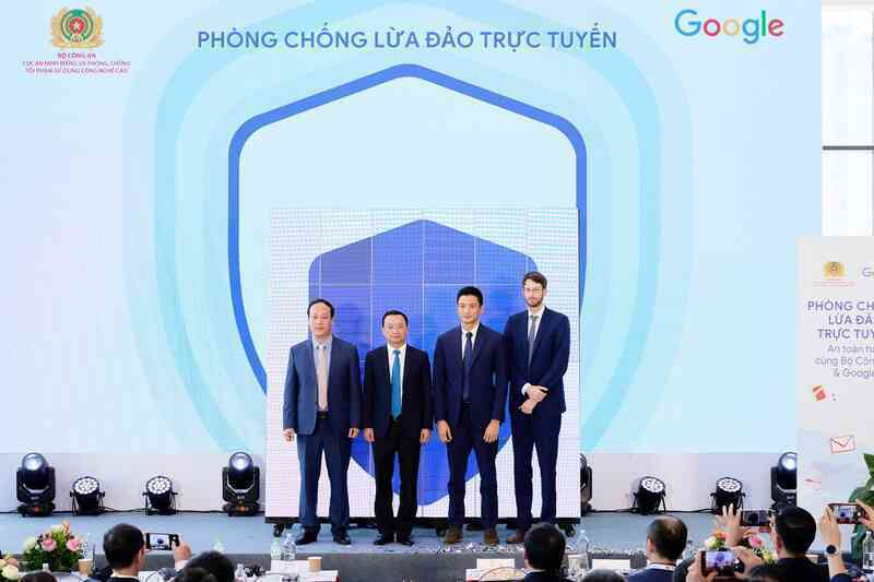 Bộ Công an cùng Google triển khai phòng chống lừa đảo trên không gian mạng