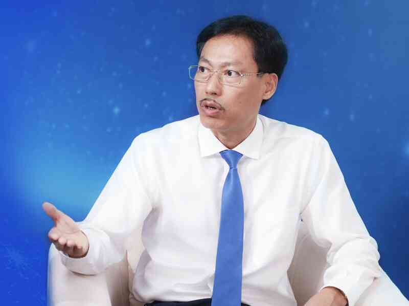Chuyên gia thuế: Hóa đơn ghi chung chung "dịch vụ ăn uống", "tiếp khách" có thể ảnh hưởng trực tiếp đến người mua