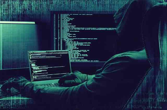 Đại diện Vietcombank kể chuyện chống hacker: Bắt cả bảo vệ, lao công đi học an ninh mạng- Ảnh 2. Đại diện Vietcombank kể chuyện chống hacker: Bắt cả bảo vệ, lao công đi học an ninh mạng- Ảnh 2.