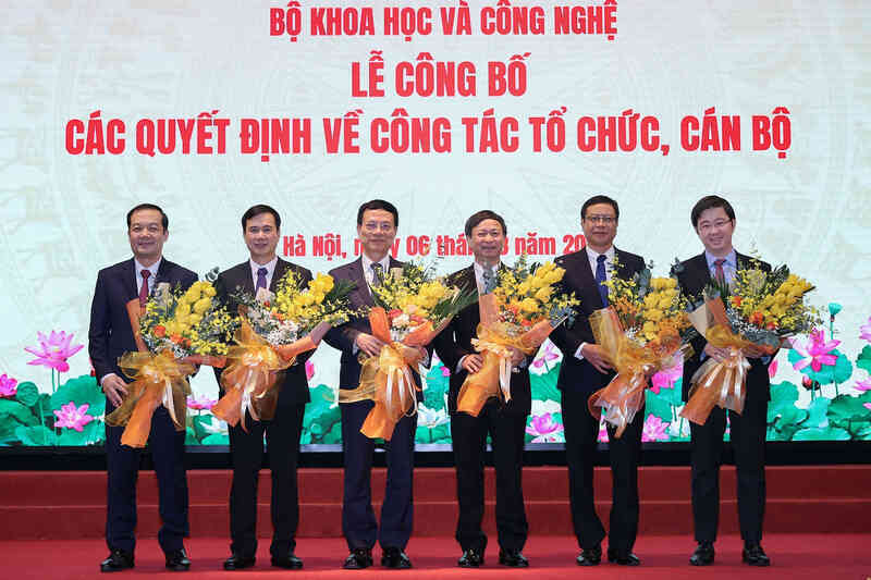 Bộ KH&CN phân công công việc giữa bộ trưởng và các thứ trưởng