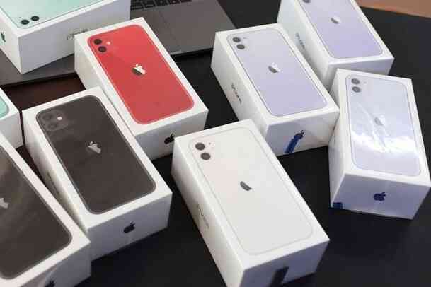iPhone 11, iPhone 12 hết hàng tại Việt Nam