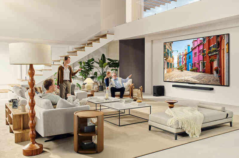 TV LG AI 2025 ‘may đo’ vũ trụ giải trí riêng cho mỗi thành viên trong gia đình