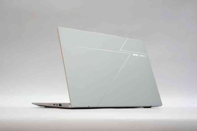 Acer Swift Go 14 AI 2025 - Thiết kế thanh lịch và hiệu năng vượt trội