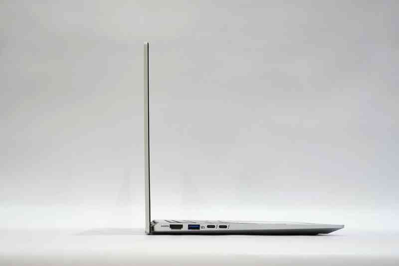 Acer Swift Go 14 AI 2025 - Thiết kế thanh lịch và hiệu năng vượt trội - 3