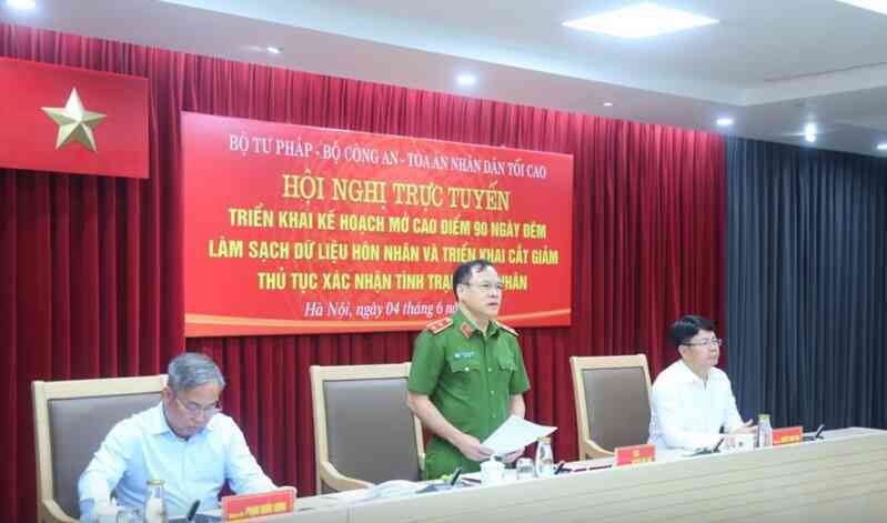 Cao điểm 90 ngày đêm làm sạch dữ liệu, thí điểm hiển thị 'xác nhận tình trạng hôn nhân' trên VNeID