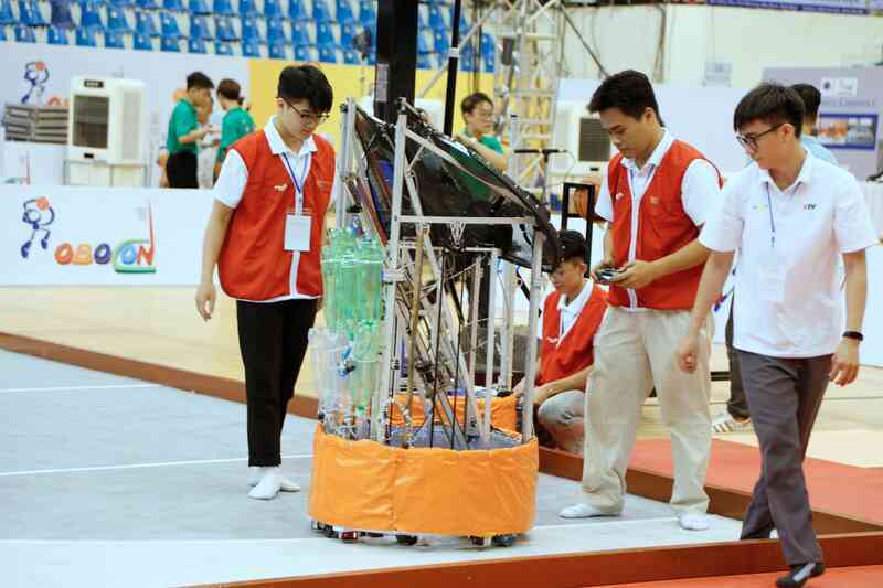 Robocon Việt Nam 2025: Các đội mạnh trở lại đầy ấn tượng tại vòng sơ tuyển- Ảnh 17. Robocon Việt Nam 2025: Các đội mạnh trở lại đầy ấn tượng tại vòng sơ tuyển- Ảnh 17.