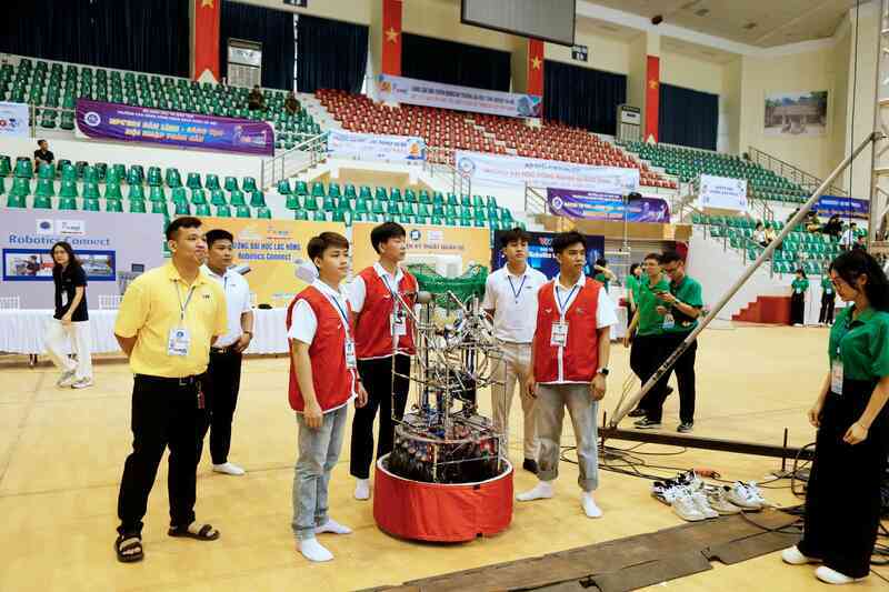 Robocon Việt Nam 2025: Các đội mạnh trở lại đầy ấn tượng tại vòng sơ tuyển- Ảnh 7. Robocon Việt Nam 2025: Các đội mạnh trở lại đầy ấn tượng tại vòng sơ tuyển- Ảnh 7.
