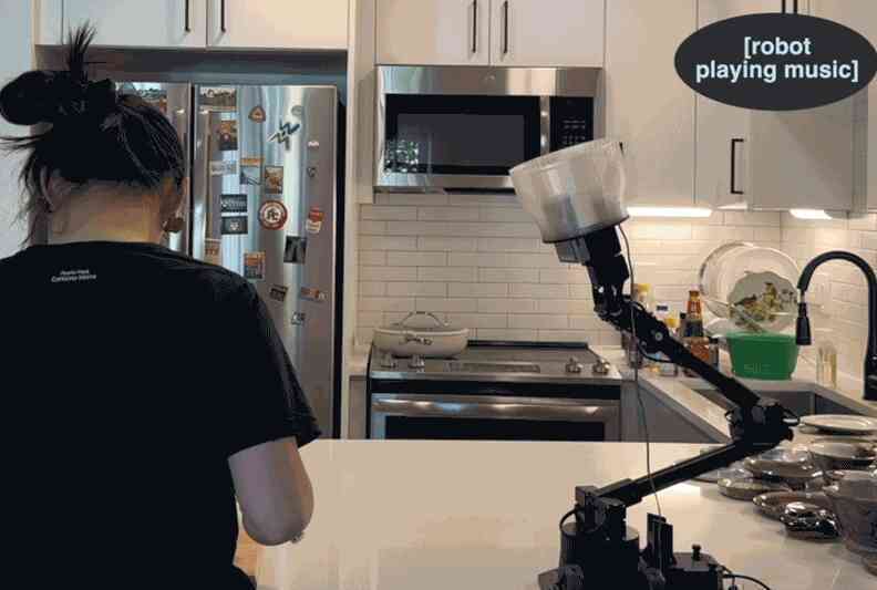 Rò rỉ hình ảnh robot để bàn có chuyển động giống người của Apple