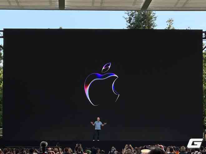 Thư mời điện tử của sự kiện Apple đã thay đổi ra sao sau từng năm?- Ảnh 13. Thư mời điện tử của sự kiện Apple đã thay đổi ra sao sau từng năm?- Ảnh 13.