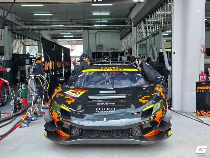 Cận cảnh garage đội đua tại giải Super GT: 'Vùng cấm' mà không phải ai cũng có thể lại gần- Ảnh 14.