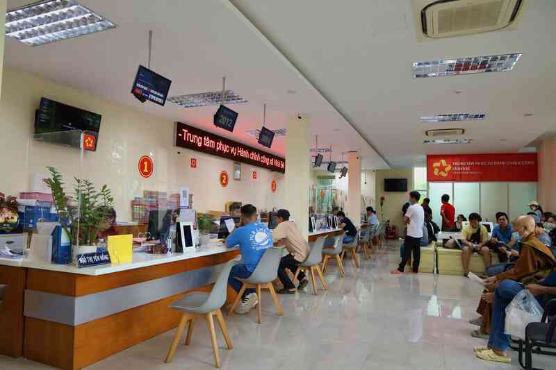 Những hình ảnh tại nhiều phường mới ở TP HCM trong ngày đầu tiên làm việc- Ảnh 10.