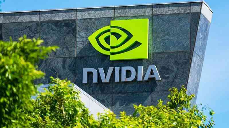 CEO NVIDIA Jensen Huang: Con người sẽ bị mất việc bởi AI nếu ngừng đổi mới sáng tạo- Ảnh 3.
