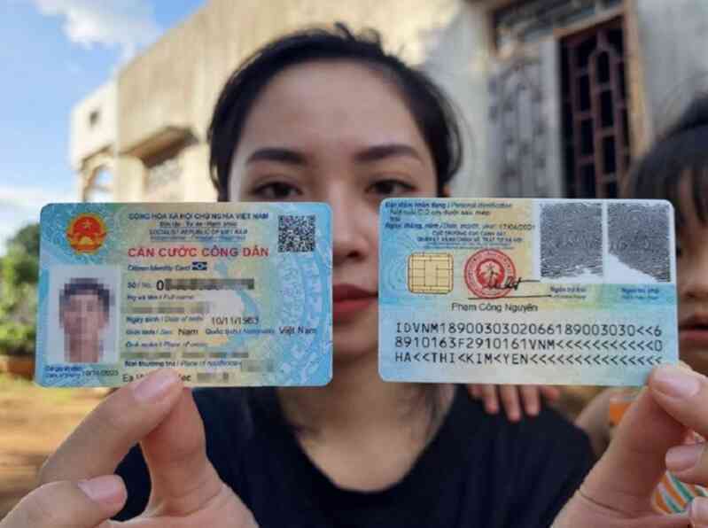 Những người sinh năm 2000, 1985, 1965 có thể bị phạt và khóa tài khoản ngân hàng, kiểm tra thời hạn giấy tờ ngay!
