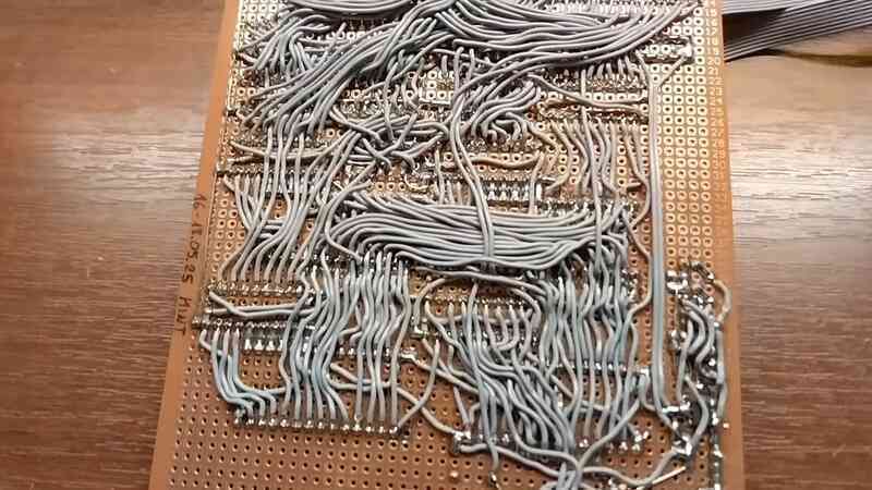 Đỉnh cao DIY: Người đàn ông tự làm CPU bằng chip nhớ cũ, hàn mọi thứ bằng tay và viết 1800 dòng code để nó hoạt động- Ảnh 2. Đỉnh cao DIY: Người đàn ông tự làm CPU bằng chip nhớ cũ, hàn mọi thứ bằng tay và viết 1800 dòng code để nó hoạt động- Ảnh 2.